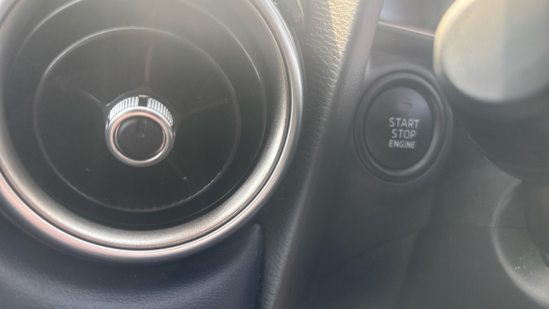 Mazda 2 1.5 e-Skyactiv G MHEV Sport 5dr Petrol Hatchback